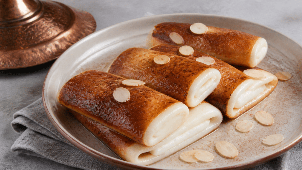 Kazandibi turc caramélisé à la poêle prêt à servir